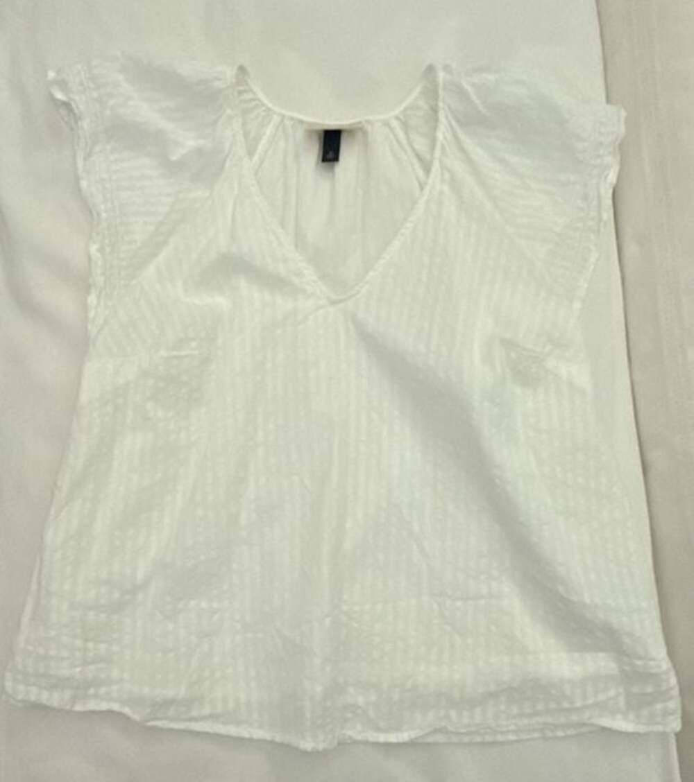 Universal Thread White Cotton Swiss Dot V-Neck Flutter Cap Sleeve Top Size XS